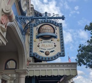 Main Street Confectionery magic kingdom image