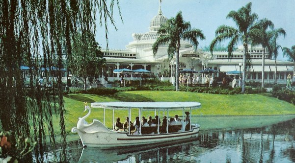 Plaza Swan Boats