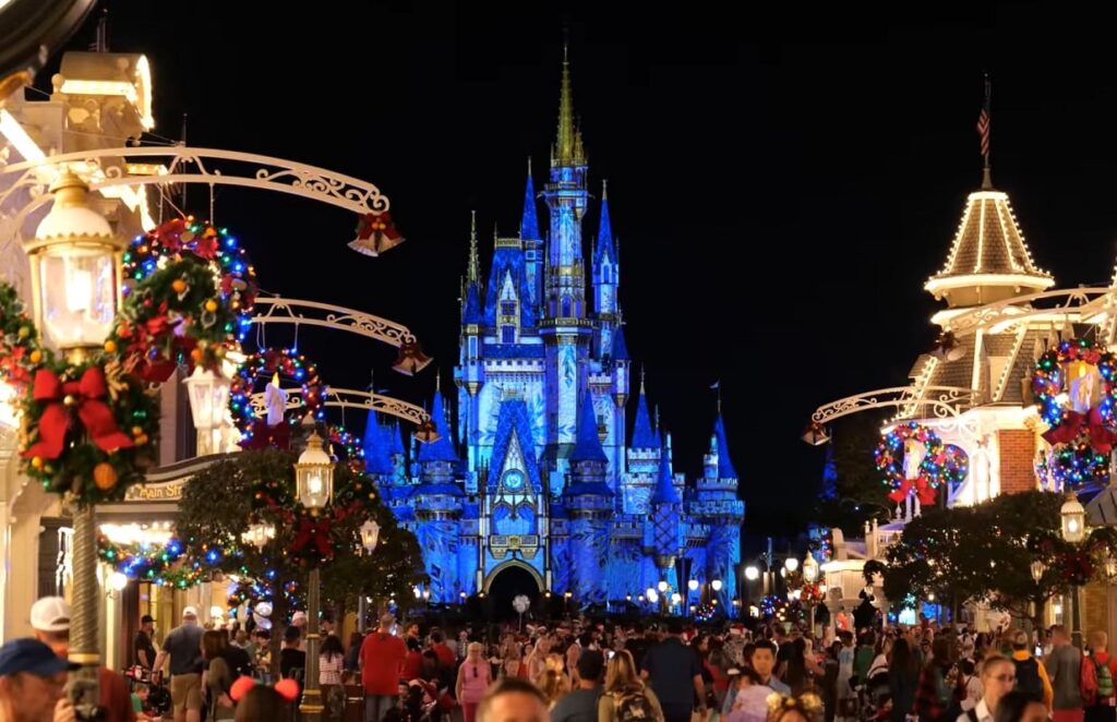 Disney world Christmas 2025 Mickey's Very Magic Christmas Party