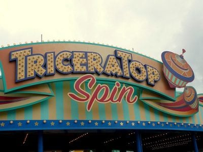 TriceraTop Spin (Disney World) TriceraTop Spin (Disney World)