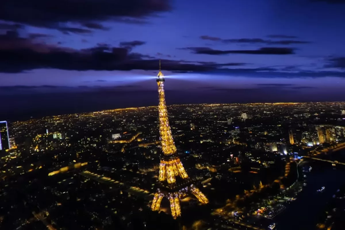 Soarin Eiffel Tower Fix 1